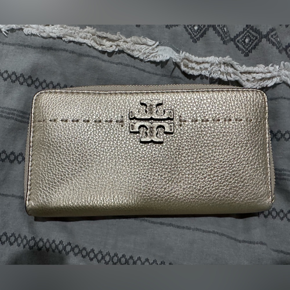 Gold Tory Burch wallet. NWT